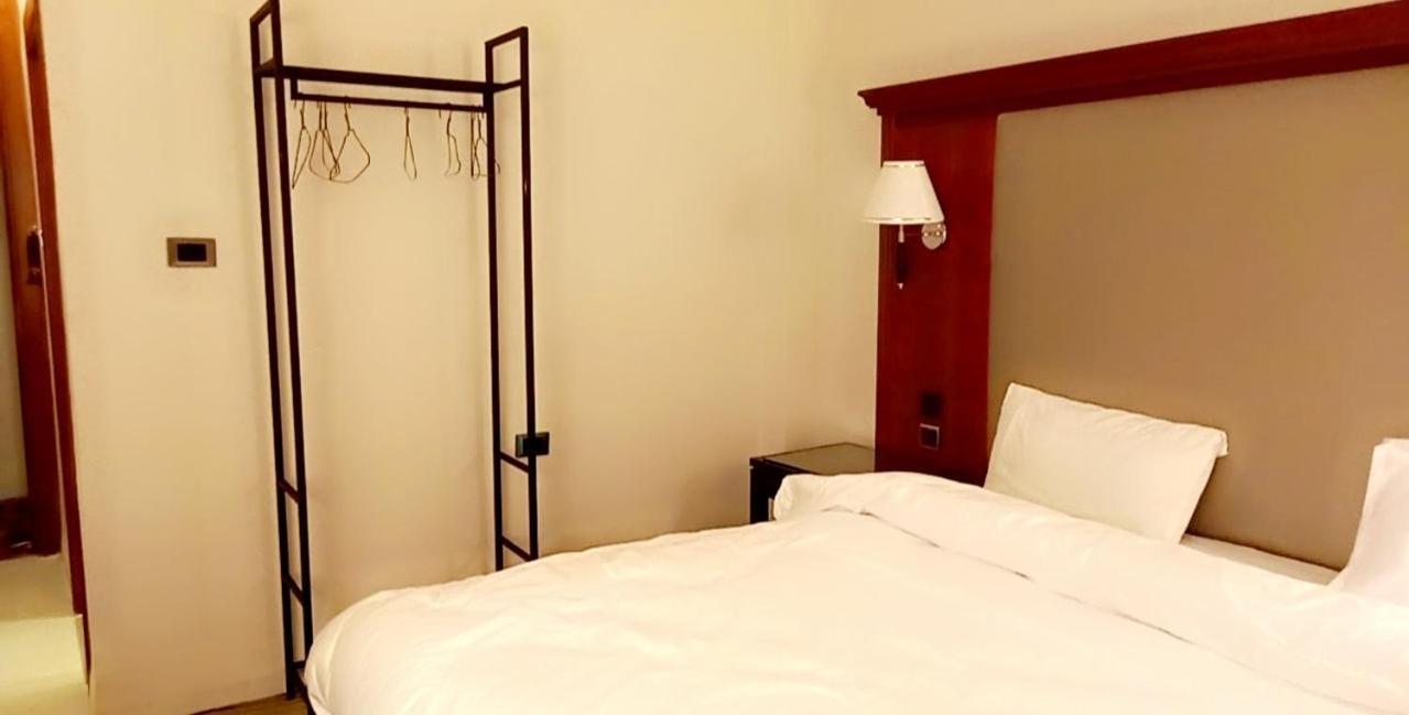 P.A.S.H.A Boutique Hotel อัมมาน ภายนอก รูปภาพ