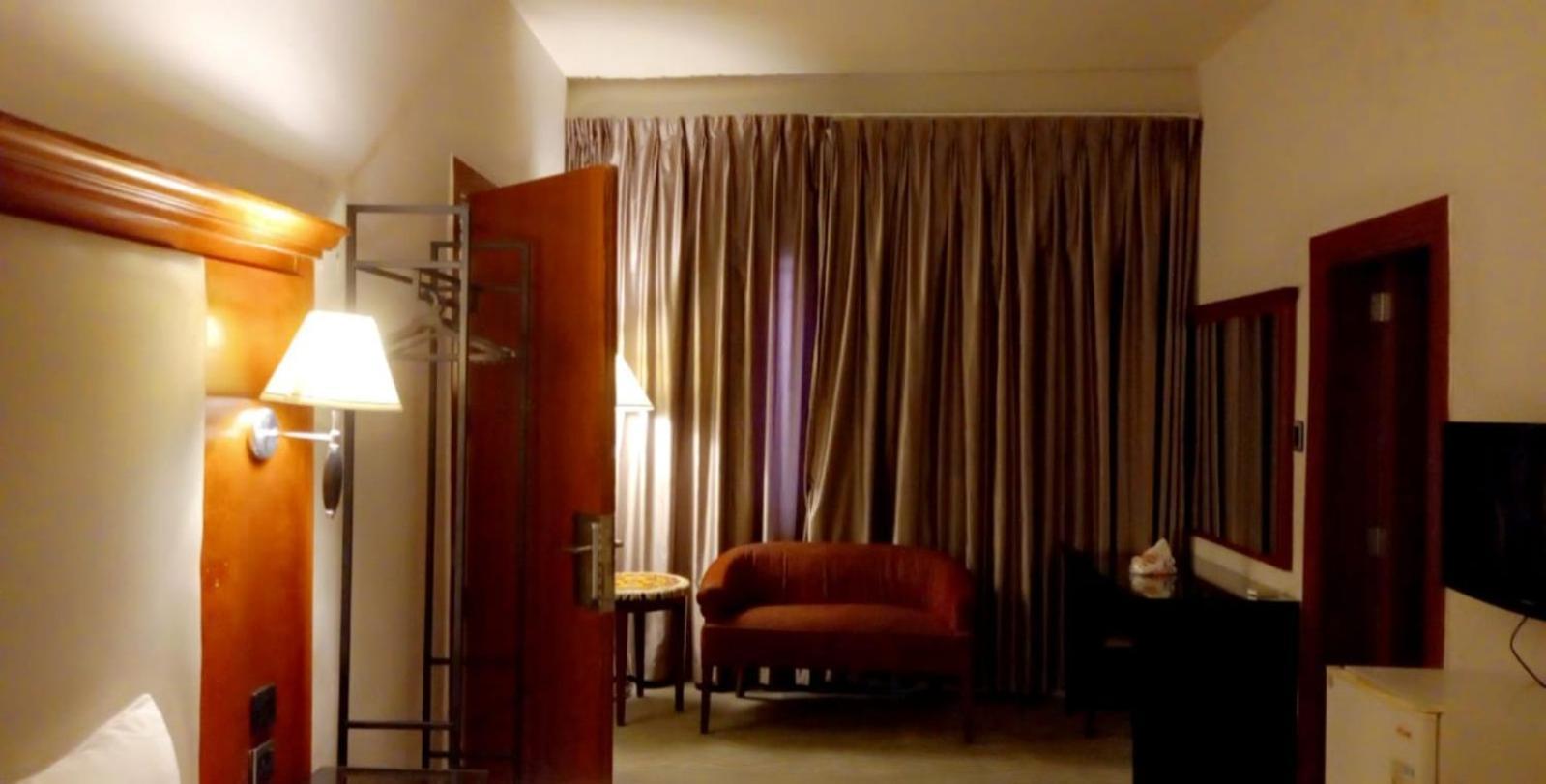 P.A.S.H.A Boutique Hotel อัมมาน ภายนอก รูปภาพ